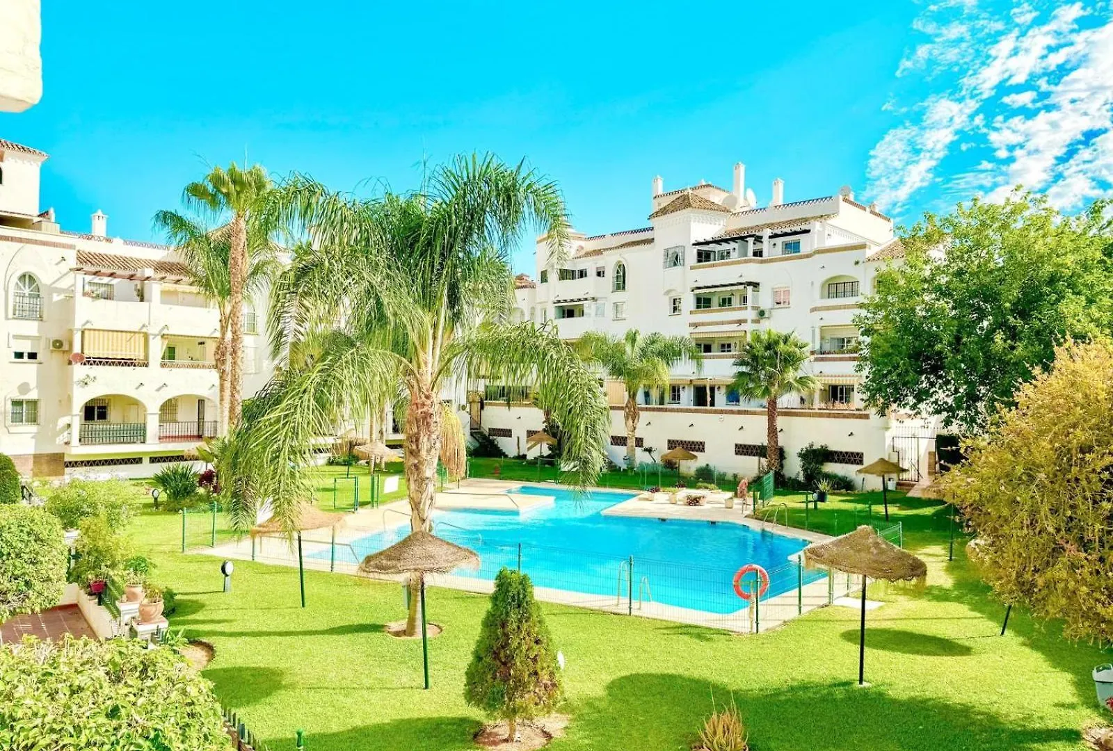Wonderful Apt Pool & Beach Benalmadena Apartment