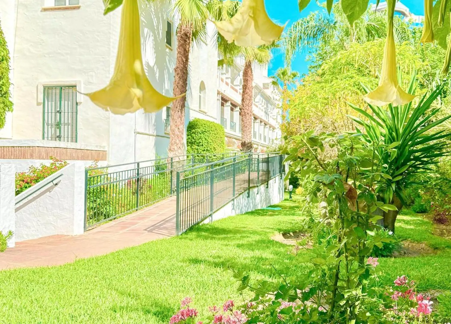 Apartment Wonderful Apt Pool & Beach Benalmadena