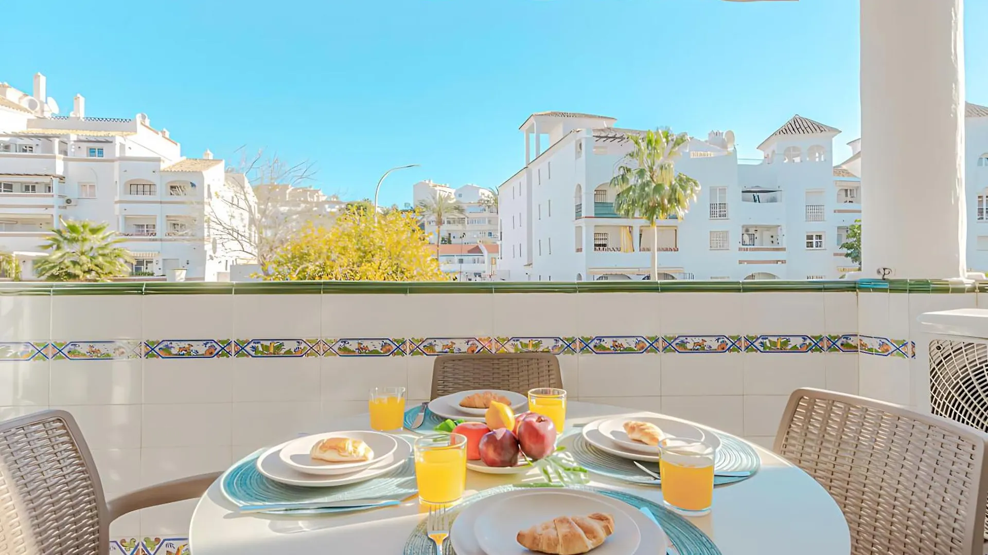 Apartment Wonderful Apt Pool & Beach Benalmadena Spain